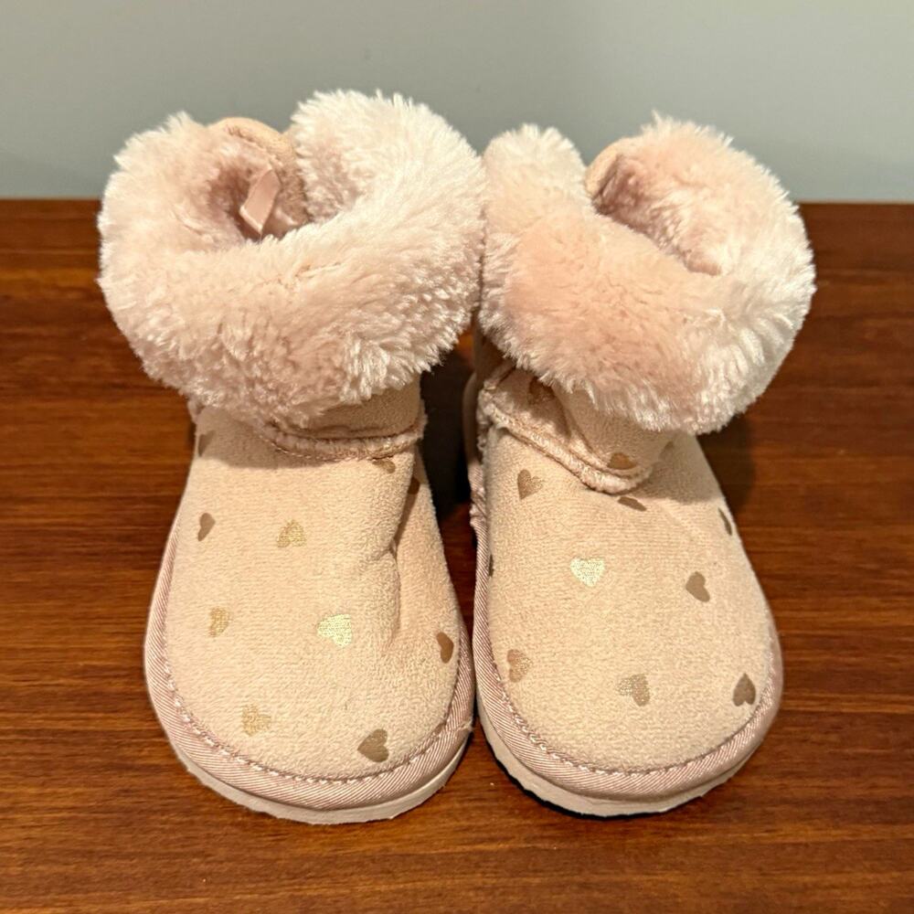 H&M Girls Pink Heart Ankle Bootie Boots Faux Fur Lined Slip-On US 4.5